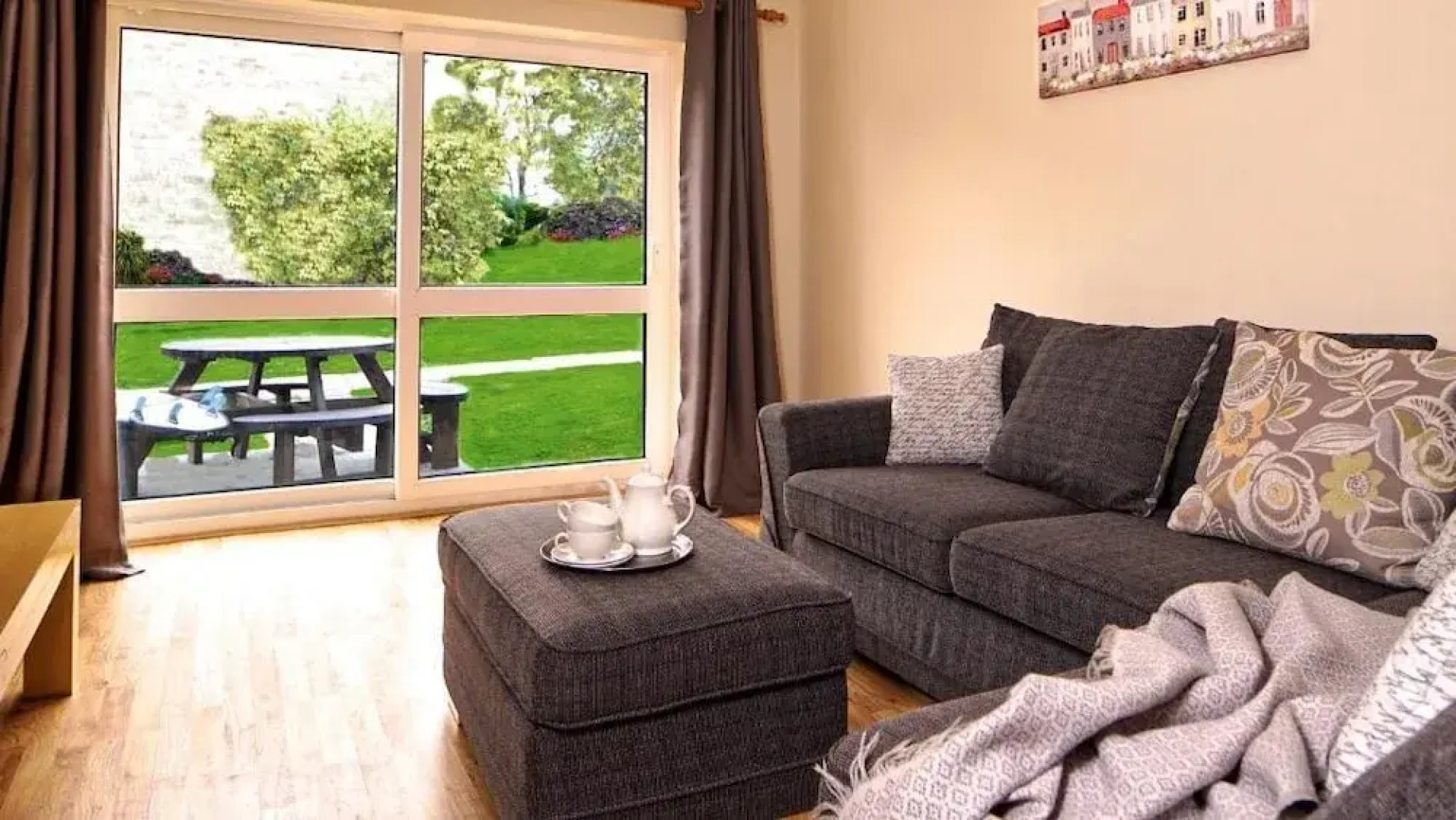 Atlantic Reach Resort