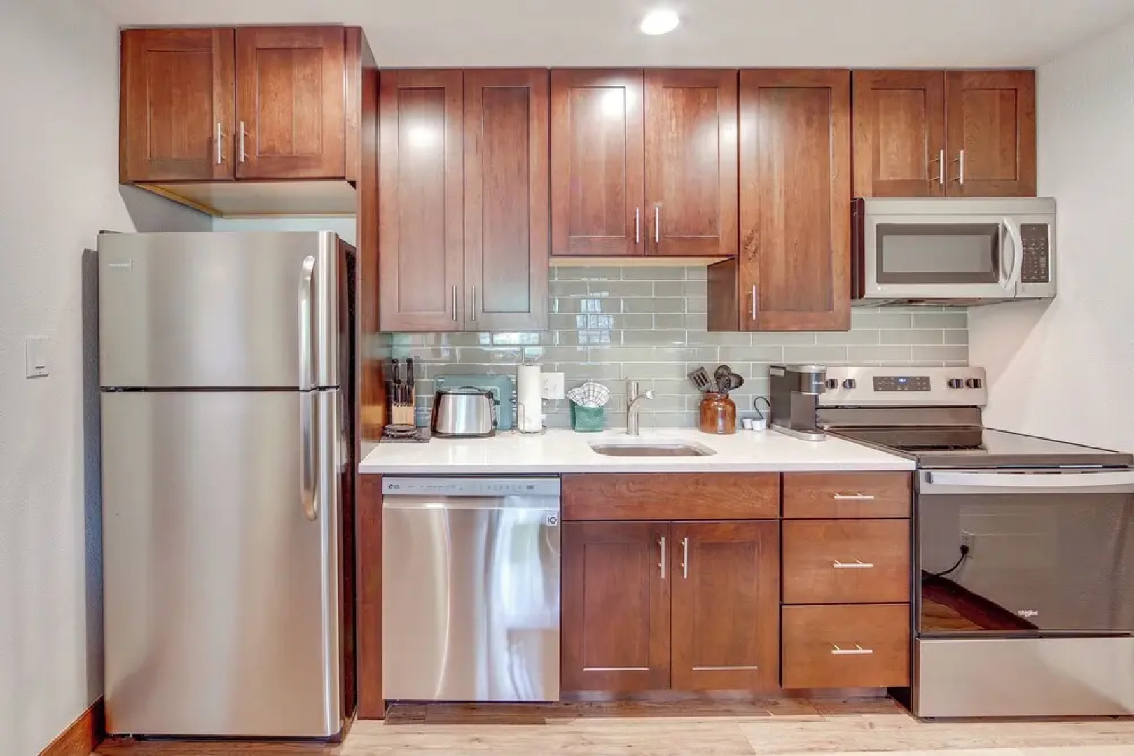 Dine, Shop & Shuttle to Resort: Winter Park Haven!