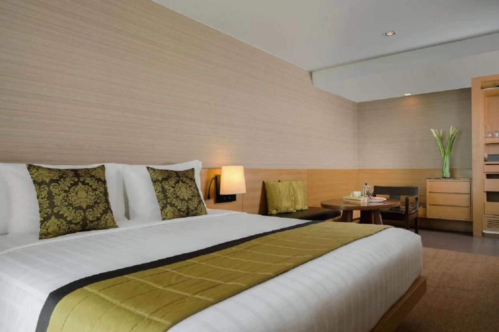 JC Kevin Sathorn Bangkok Hotel