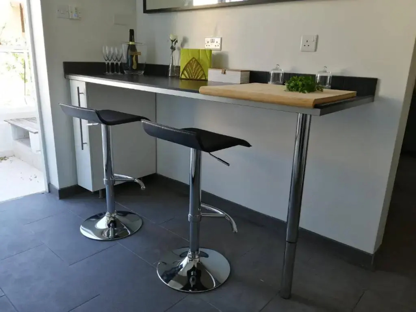 Unique 1 bedroom house