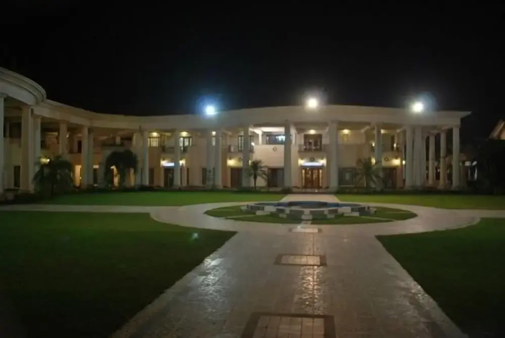 Lake Land Country Club Residency