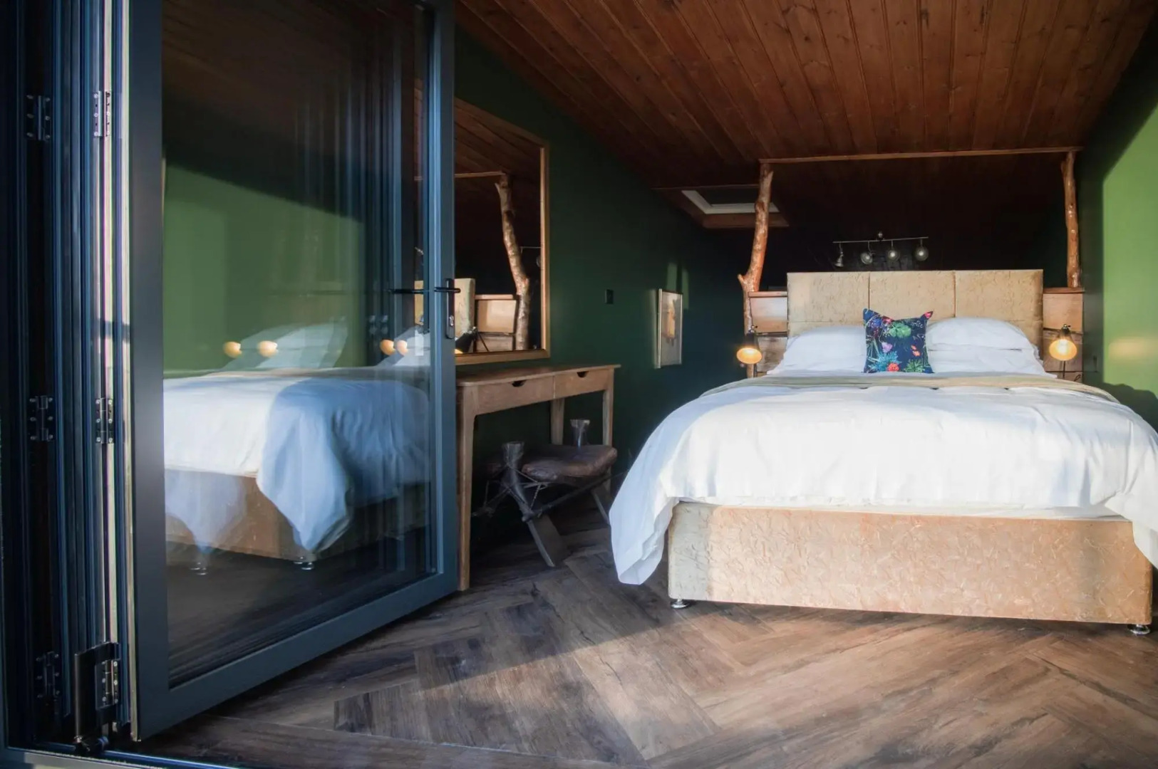 Tawny Lodge - 1 Bedroom - Blossom Farm