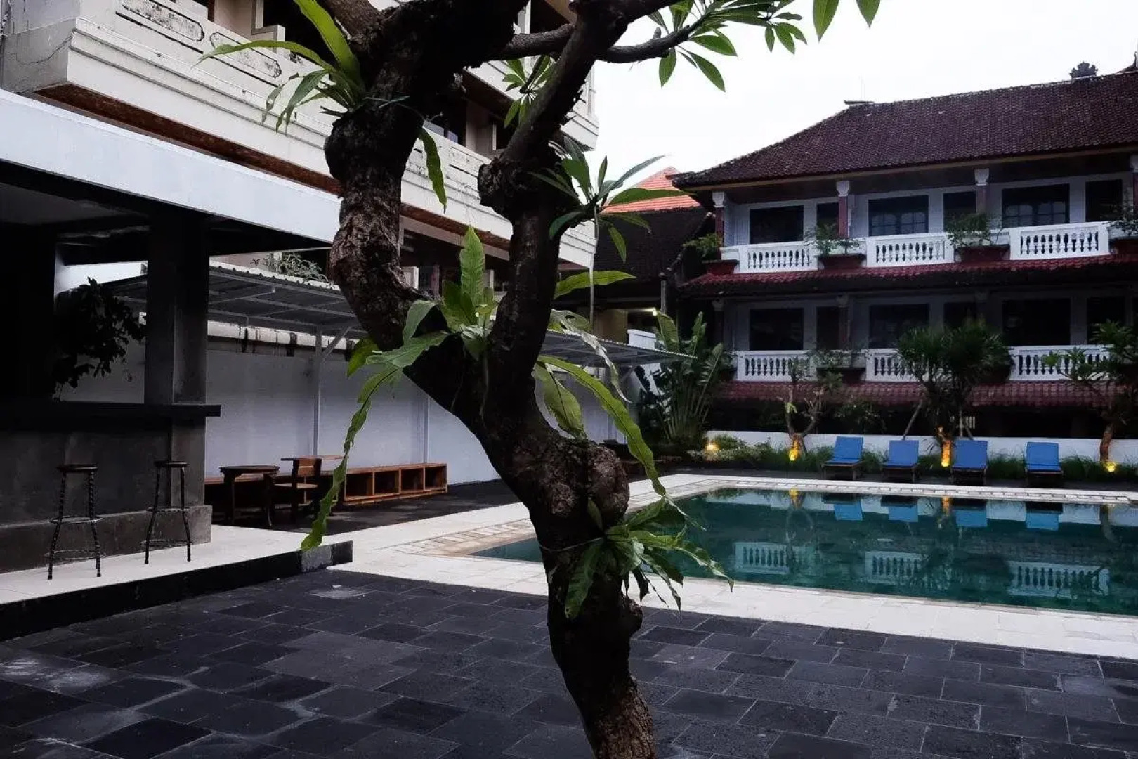 Palm Garden Kuta Hotel