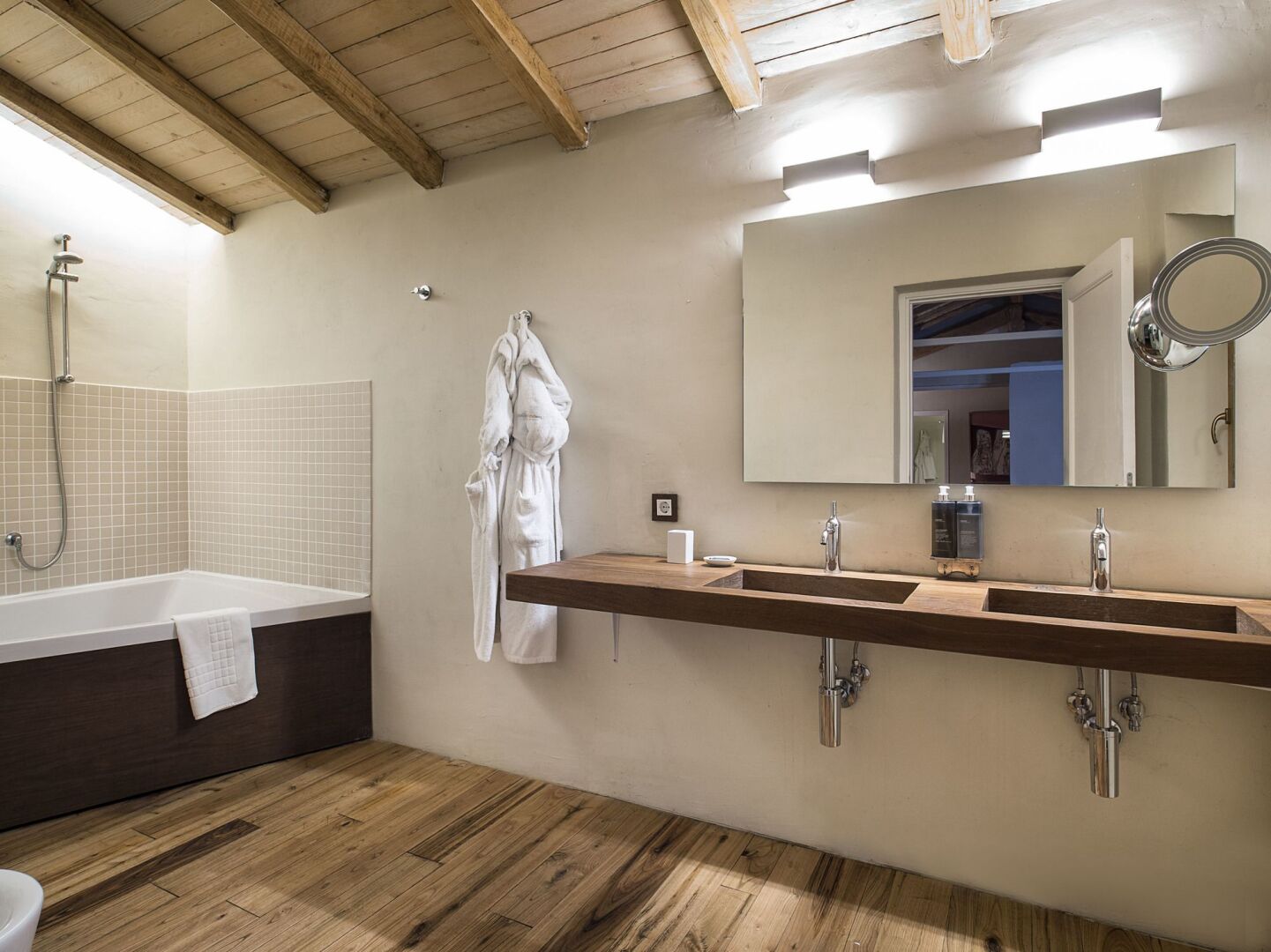 Monaci delle Terre Nere