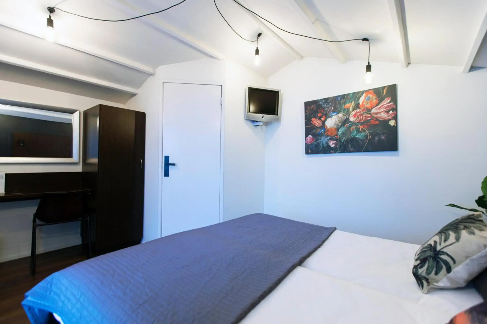 Quentin England Hotel