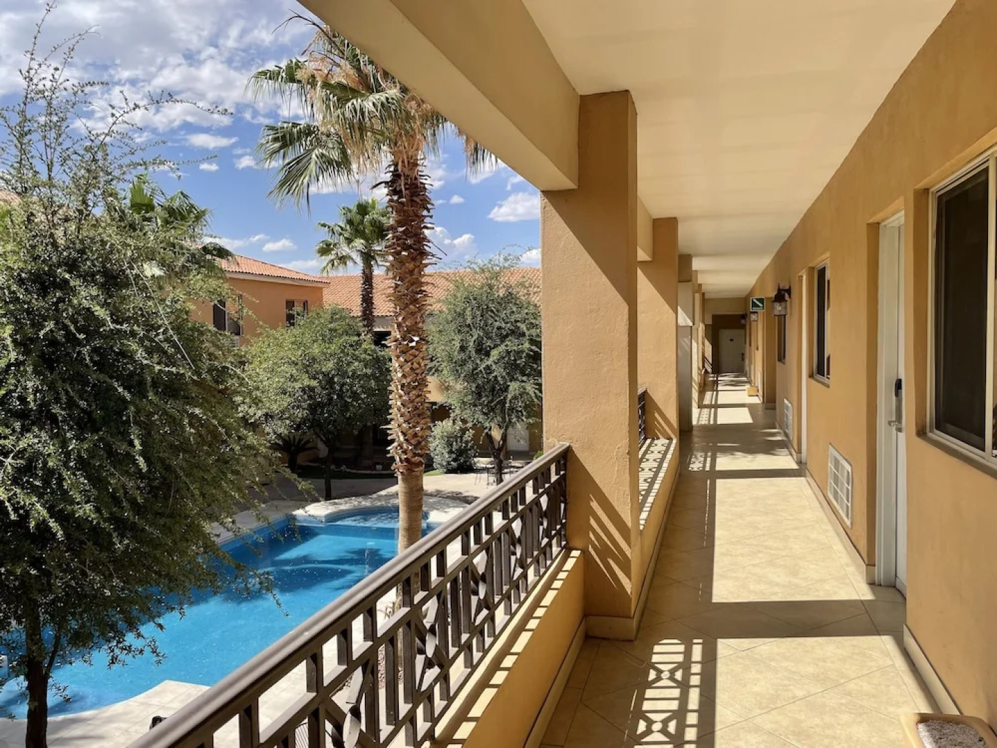 Best Western Plus Cumbres Aeropuerto