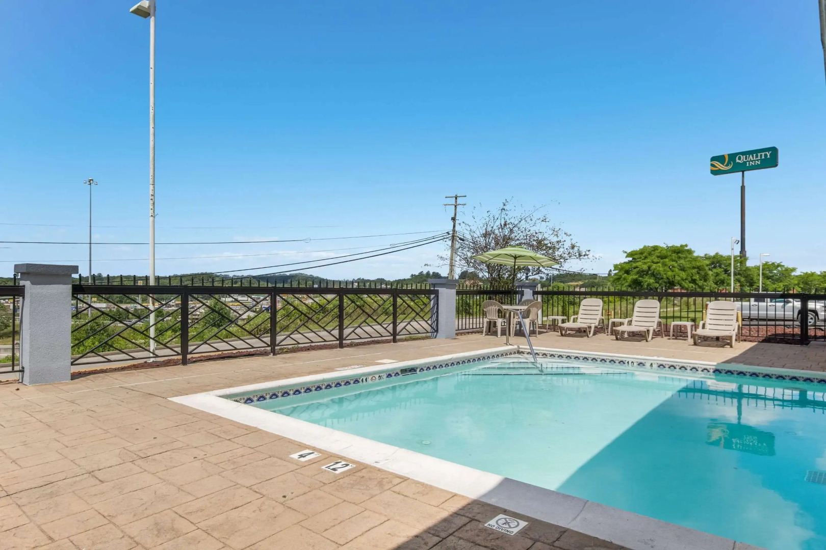 Quality Inn London North