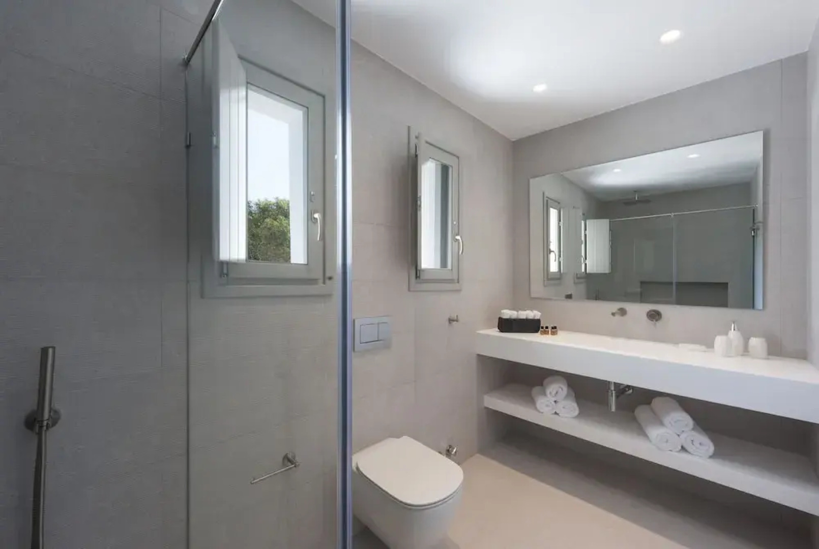 Niriides Luxury Villas