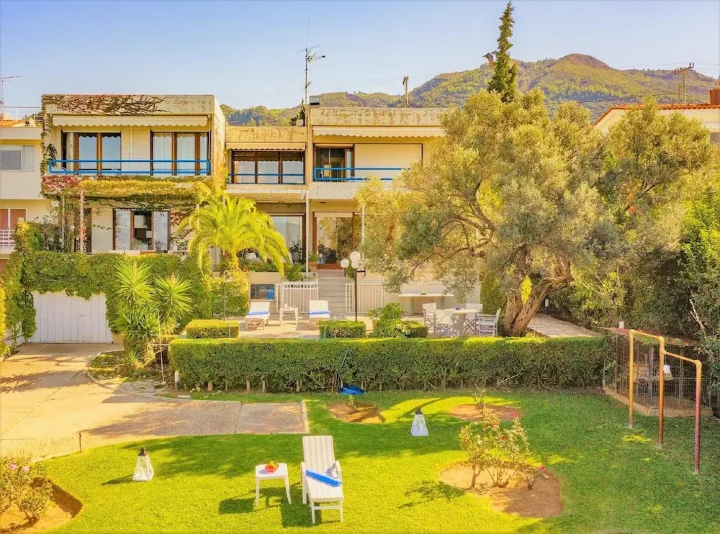 House With 4 Bedrooms in Agios Vasilios, With Wonderful sea View, Enclosed Garden and Wifi