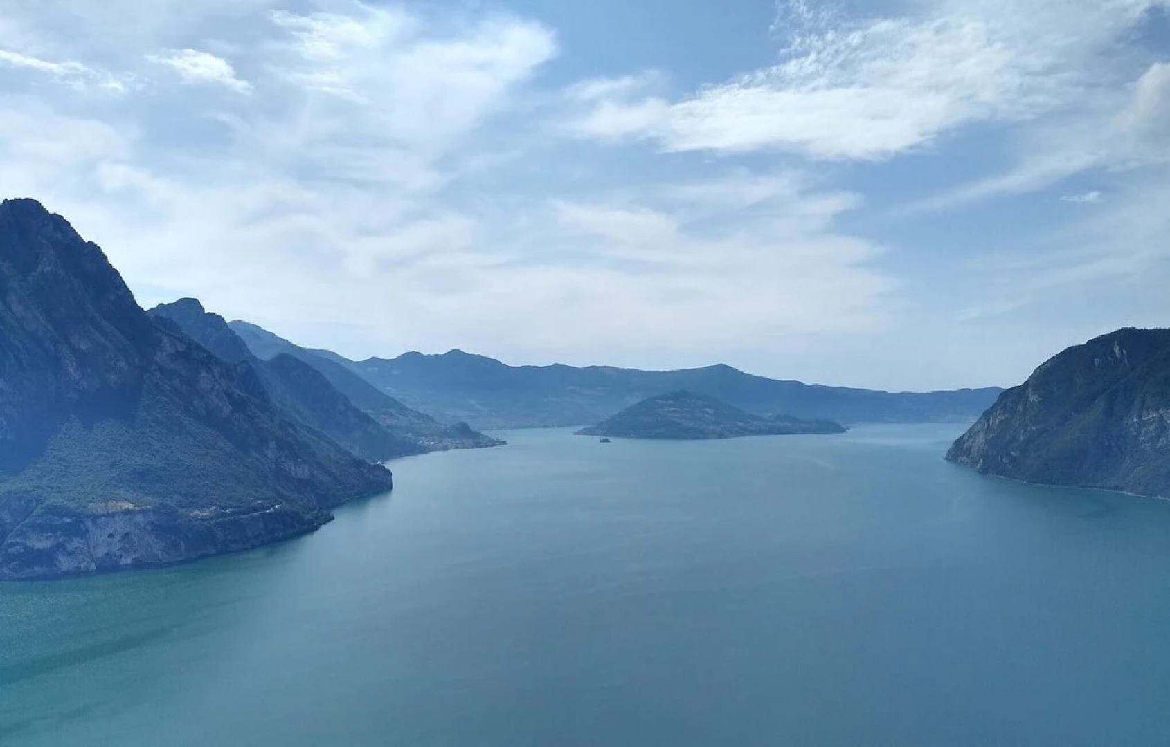 Stunning Home in Pilzone/iseo With 4 Bedrooms and Wifi