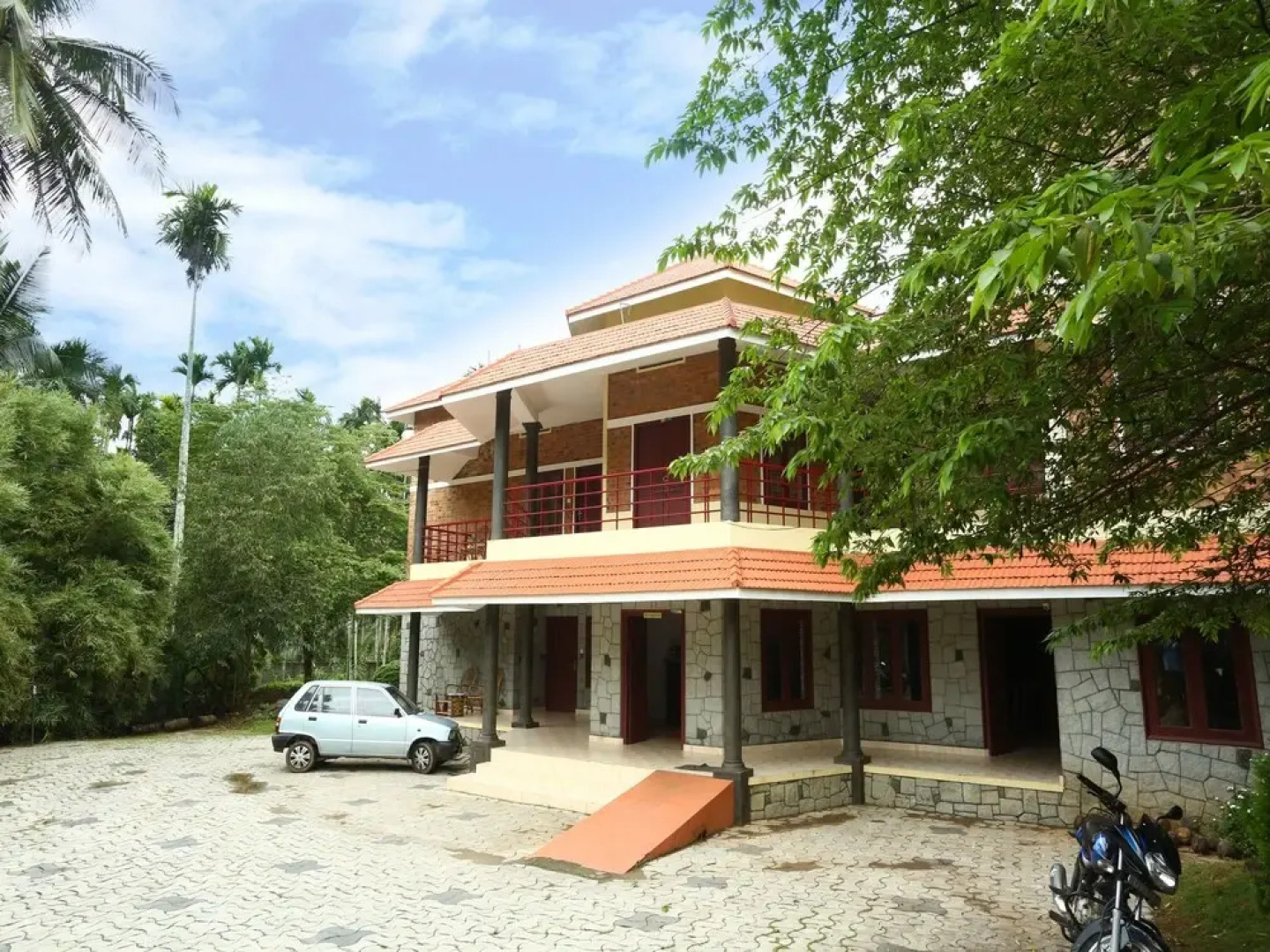 OYO 15406 Sanjeevani Resorts