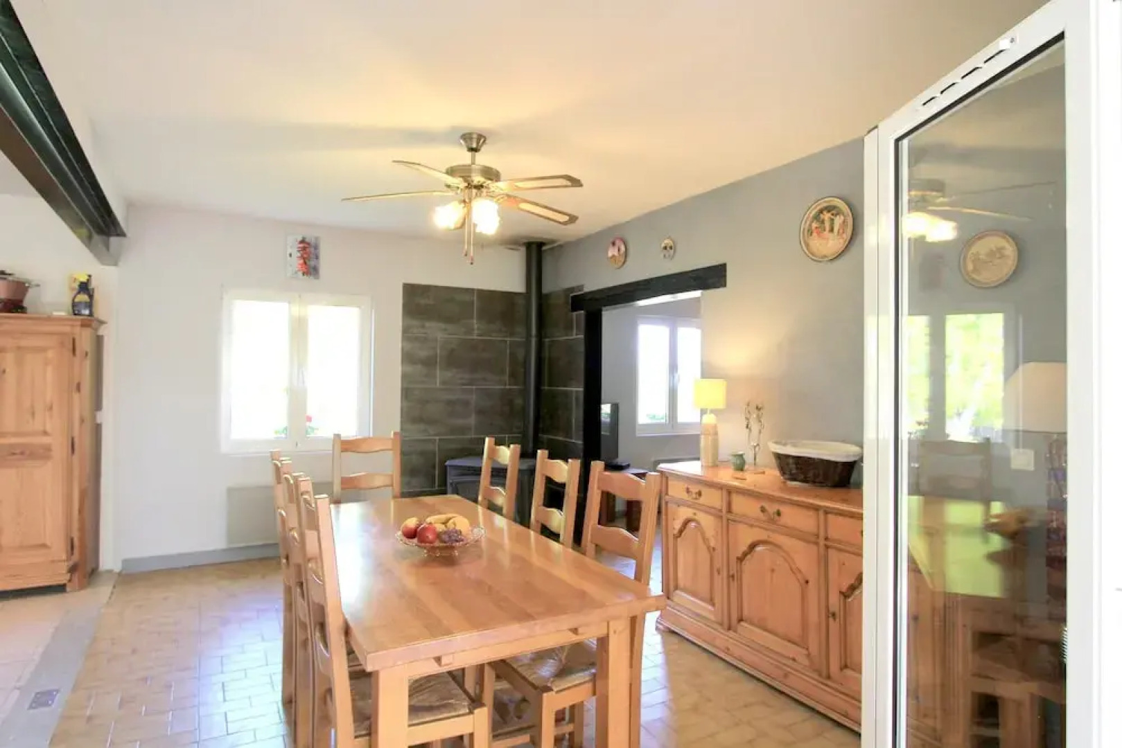 House With 2 Bedrooms in Marcillac-saint-quentin, With Enclosed Garden