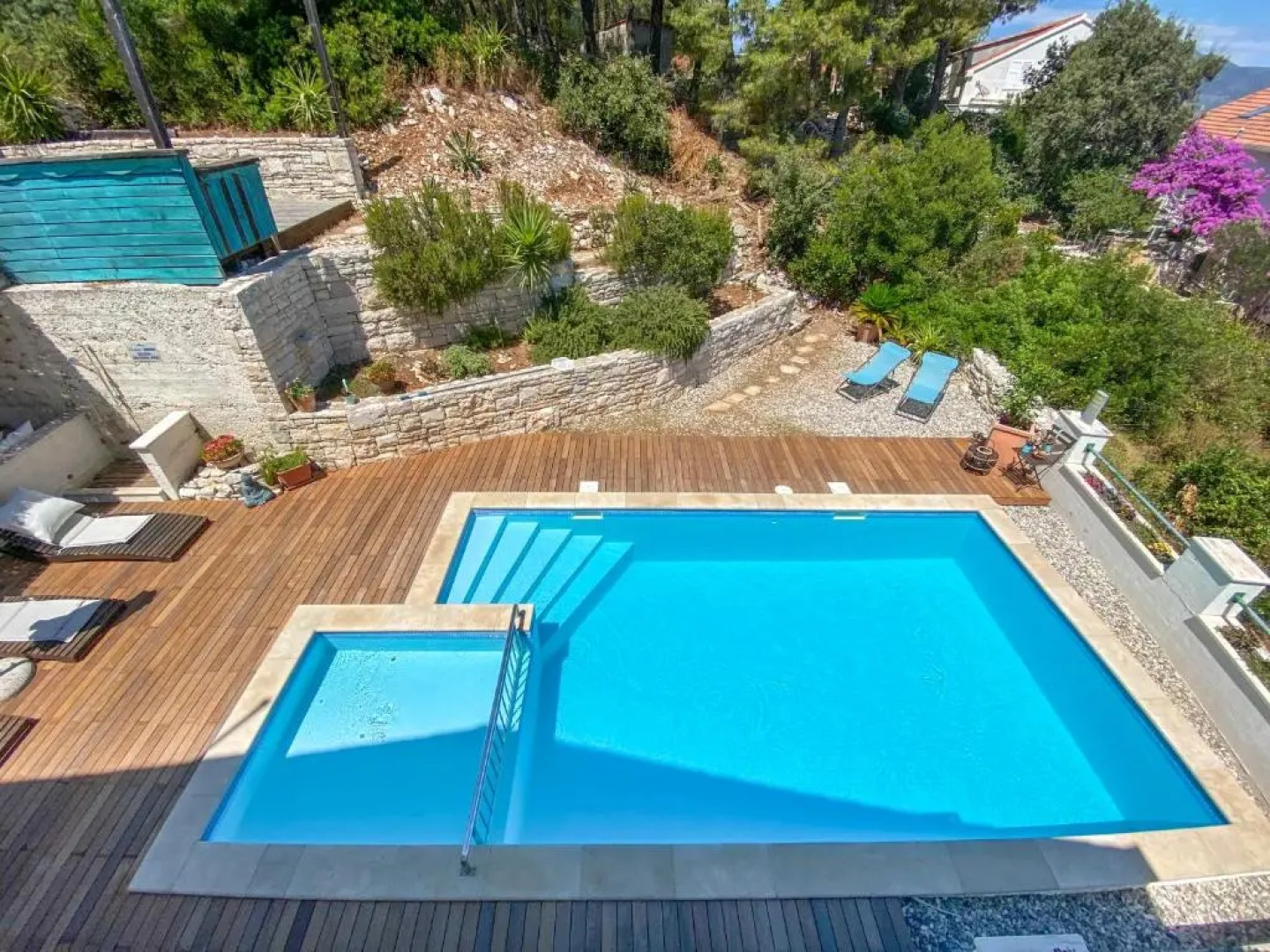 Eco Apartments Sunshine with heated pool