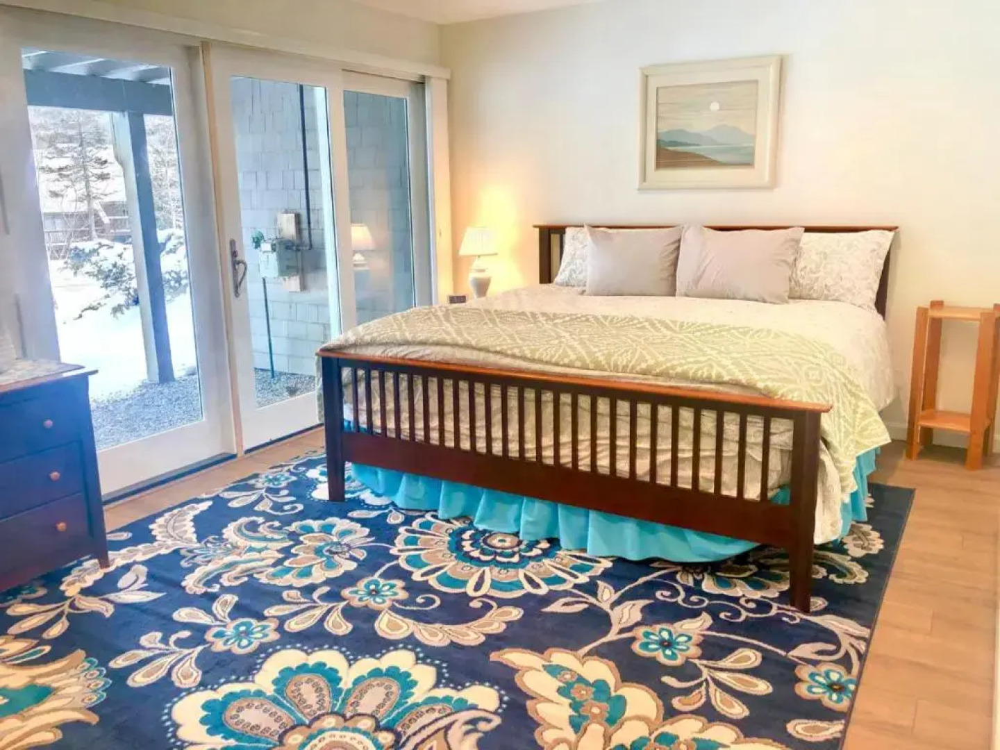 R5 Completely renovated Bretton Woods condo AC unbeatable SKI-IN SKI-OUT location Fast wifi