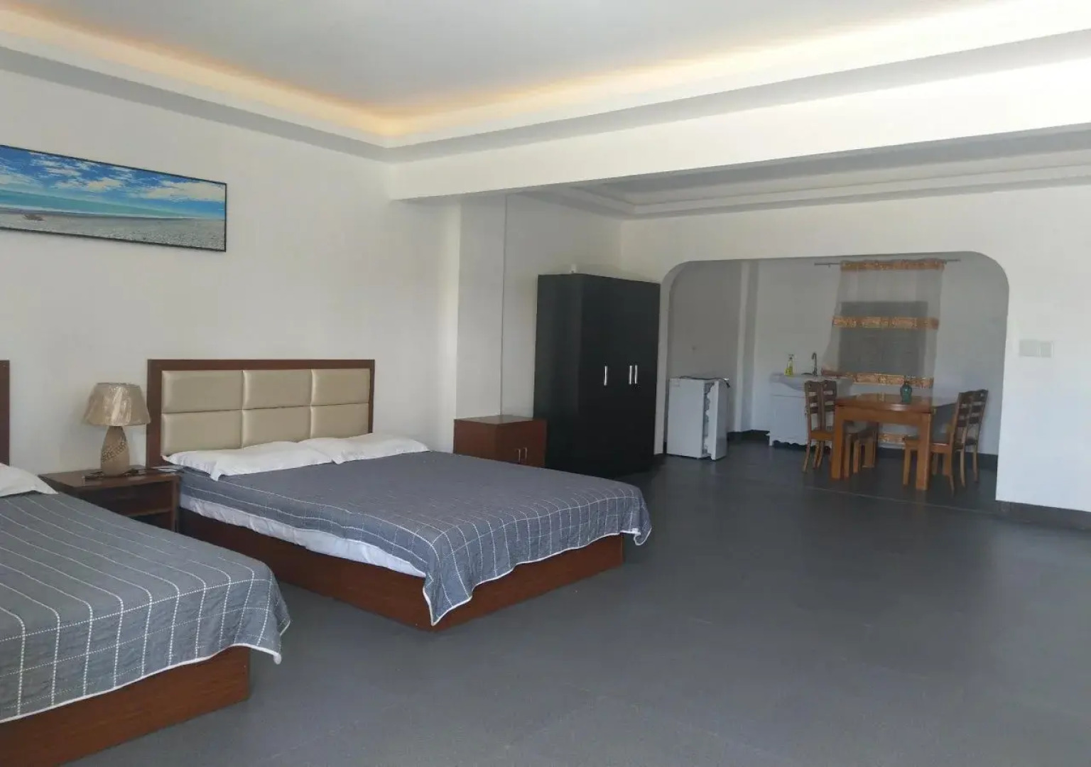 Tinian Lorilynn Hotel