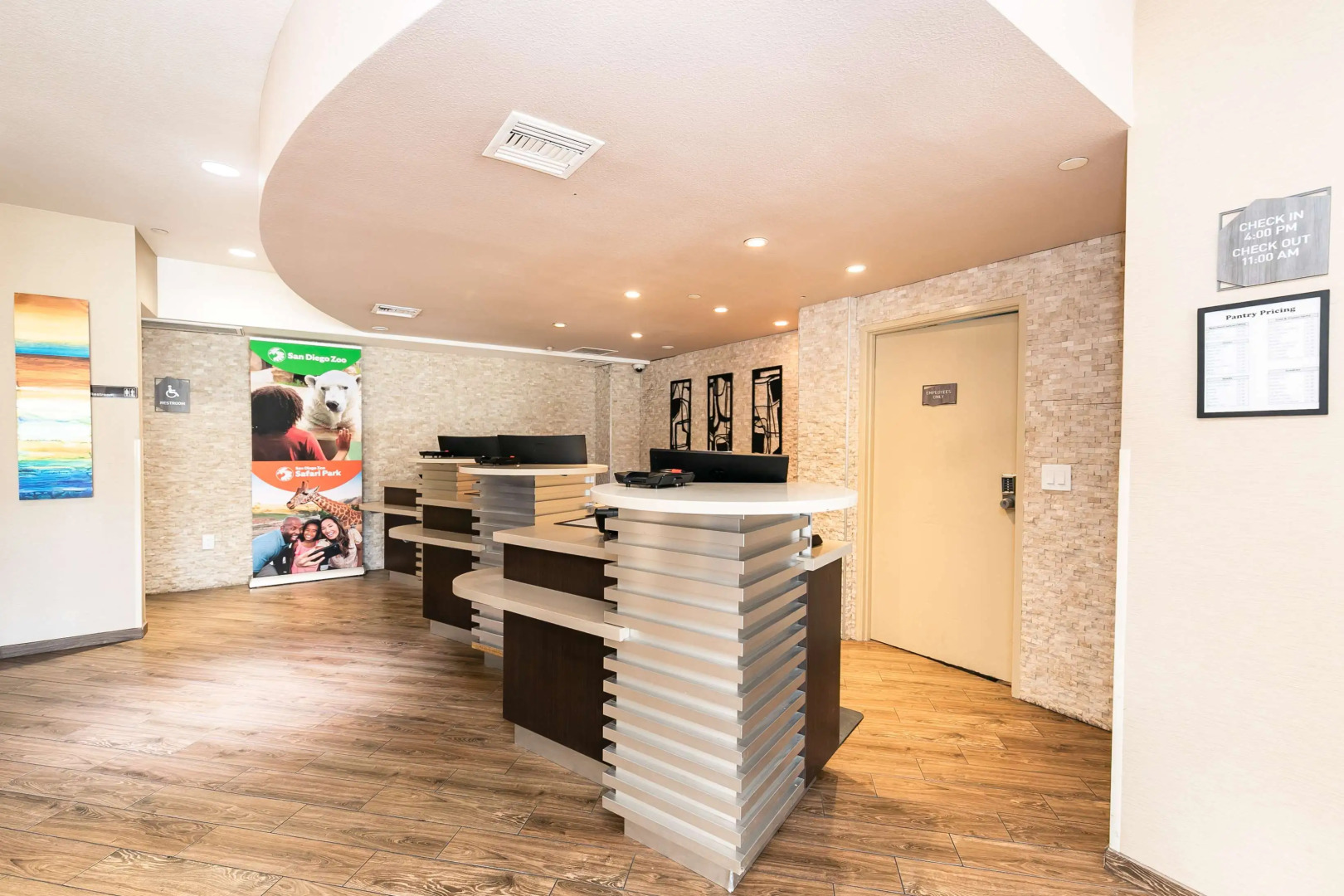 Best Western Inn & Suites San Diego – Zoo/SeaWorld Area