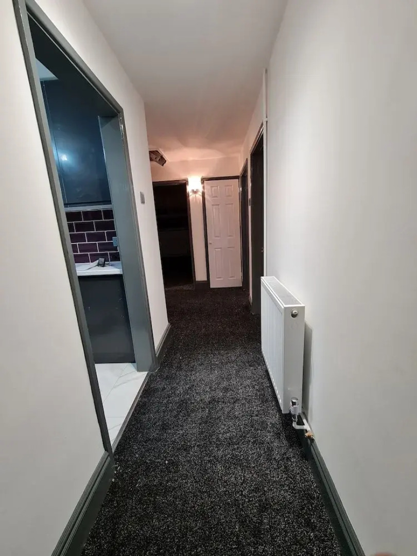 Bristol 2-bed Bungalow, Sleeps 4, Parking