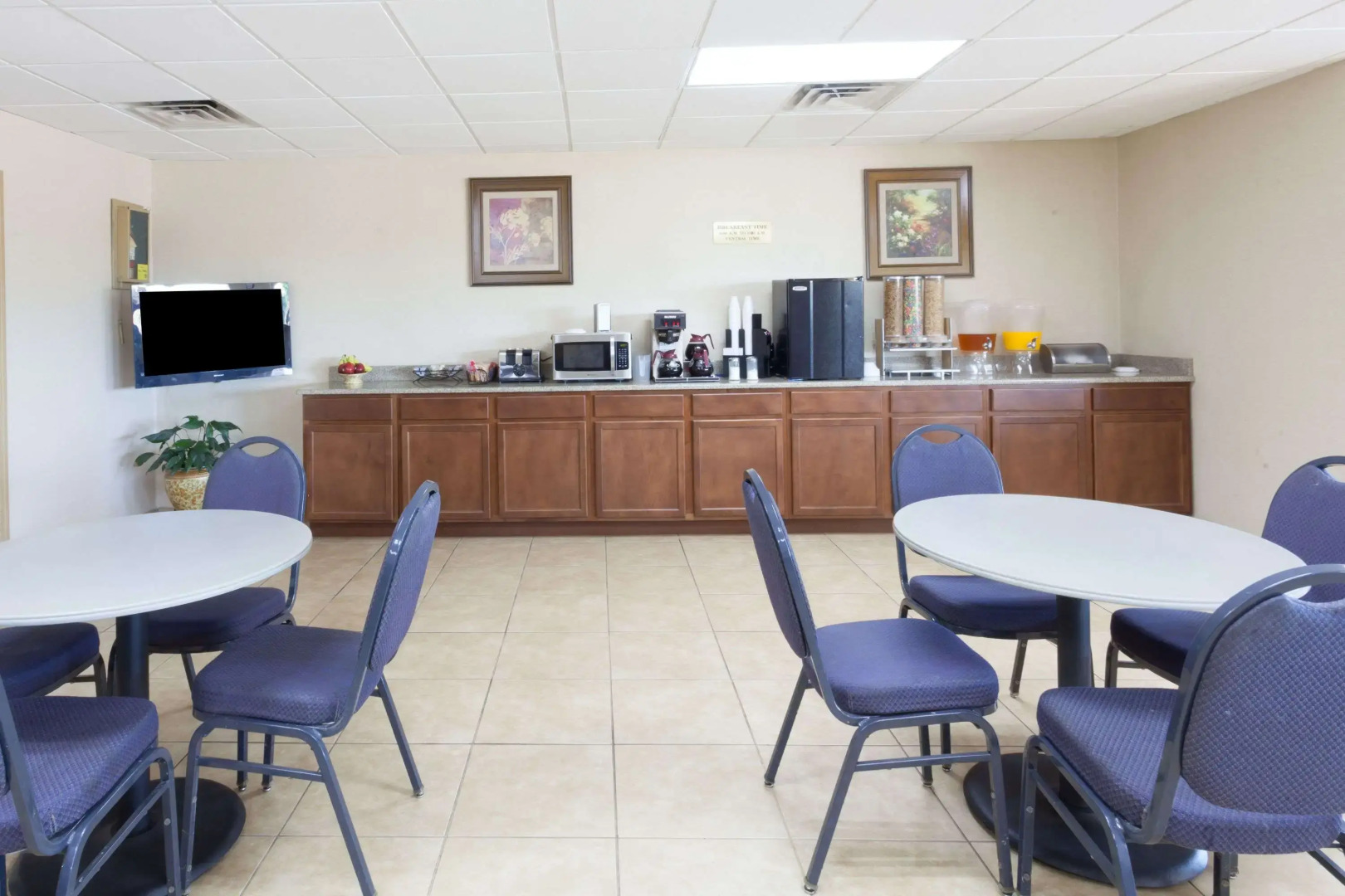 Knights Inn Murfreesboro