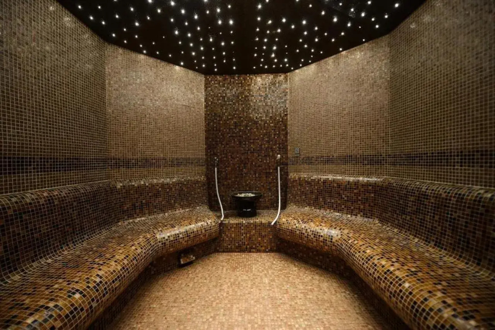 Emerald Hotel Pristina, Kosovo