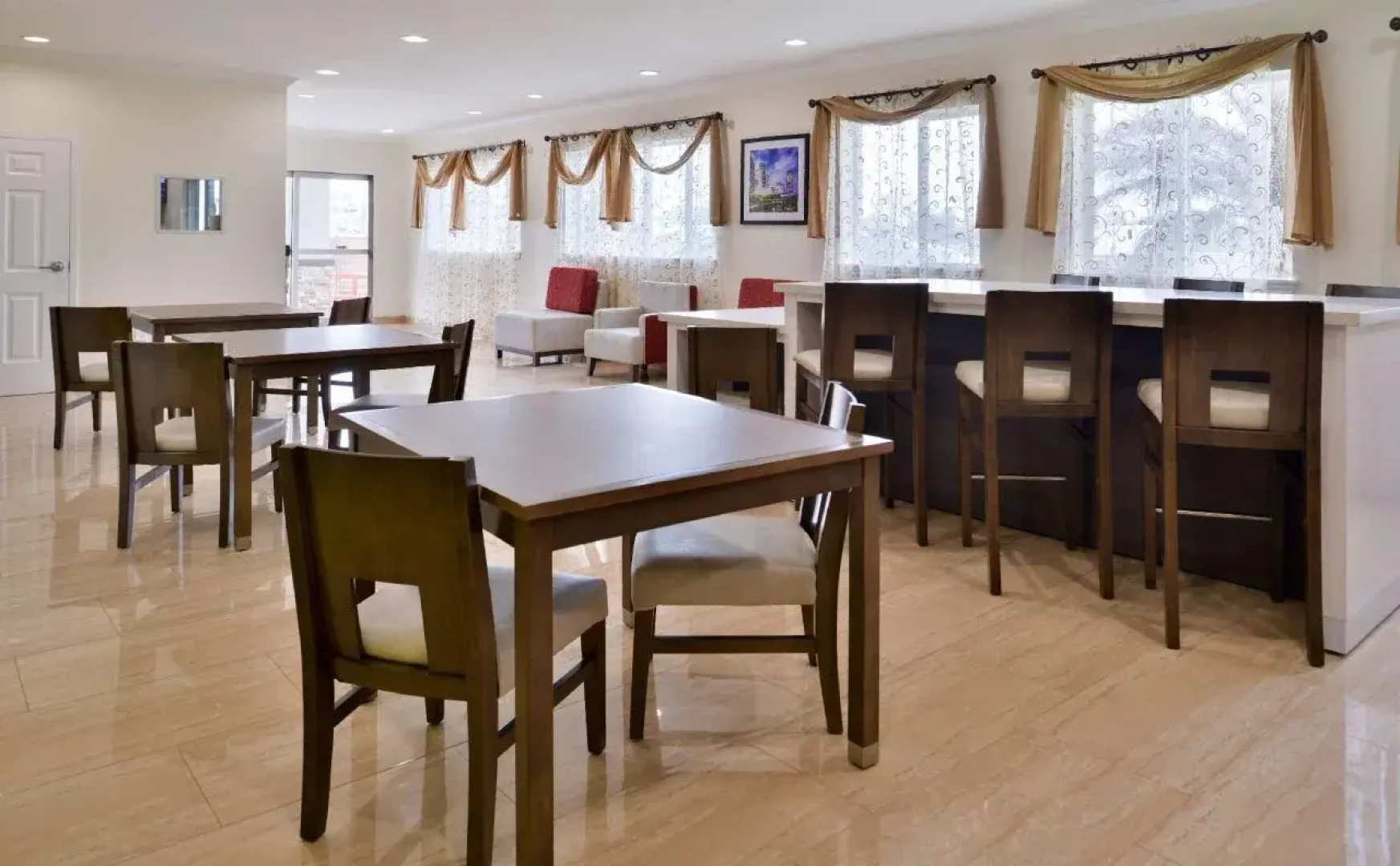 Americas Inn and Suites IAH North