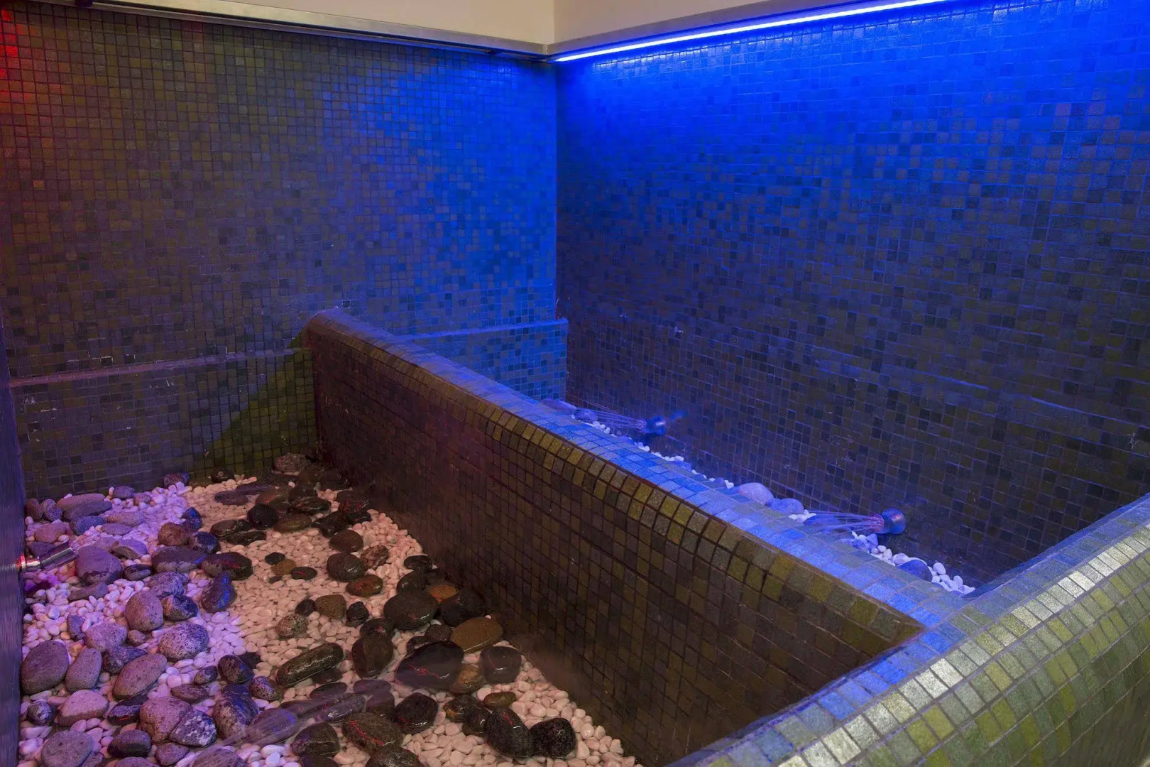 Albergo Ristorante Bucaneve