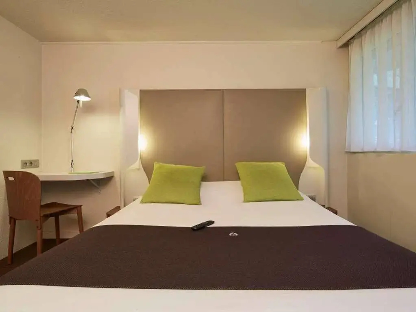 Hôtel Restaurant Campanile Paris Nord - Ecouen La Croix Verte