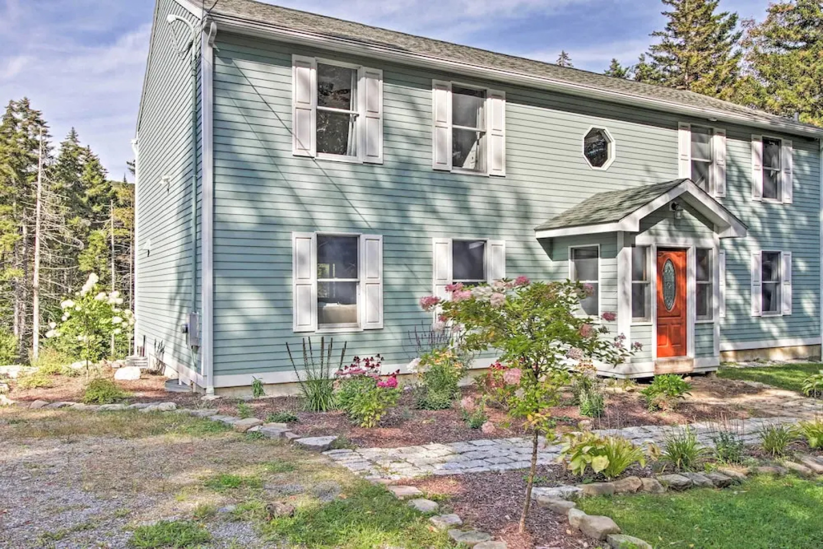 West Dover Home - 3 Miles to Mount Snow Resort!