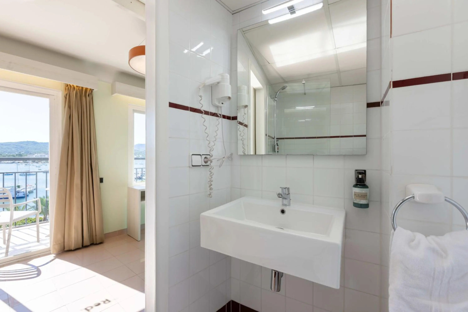 The Red Hotel by Ibiza Feeling - Adults only