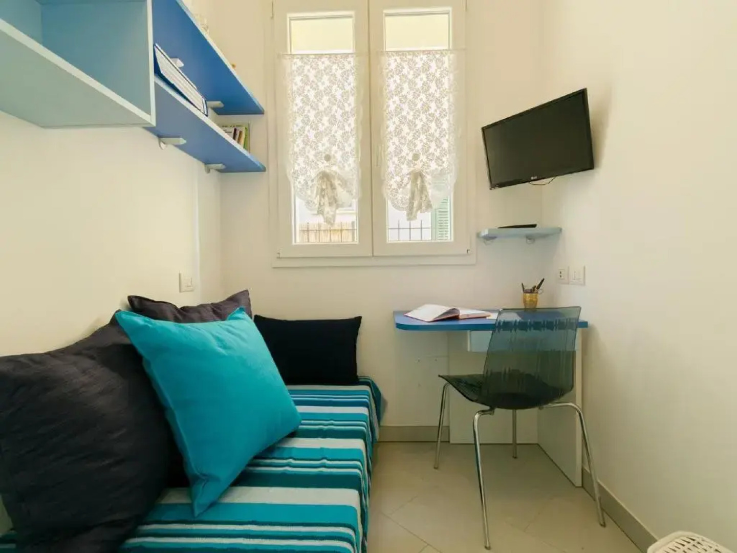 Borgo dei Fiori - relax and sea view with swimming pool