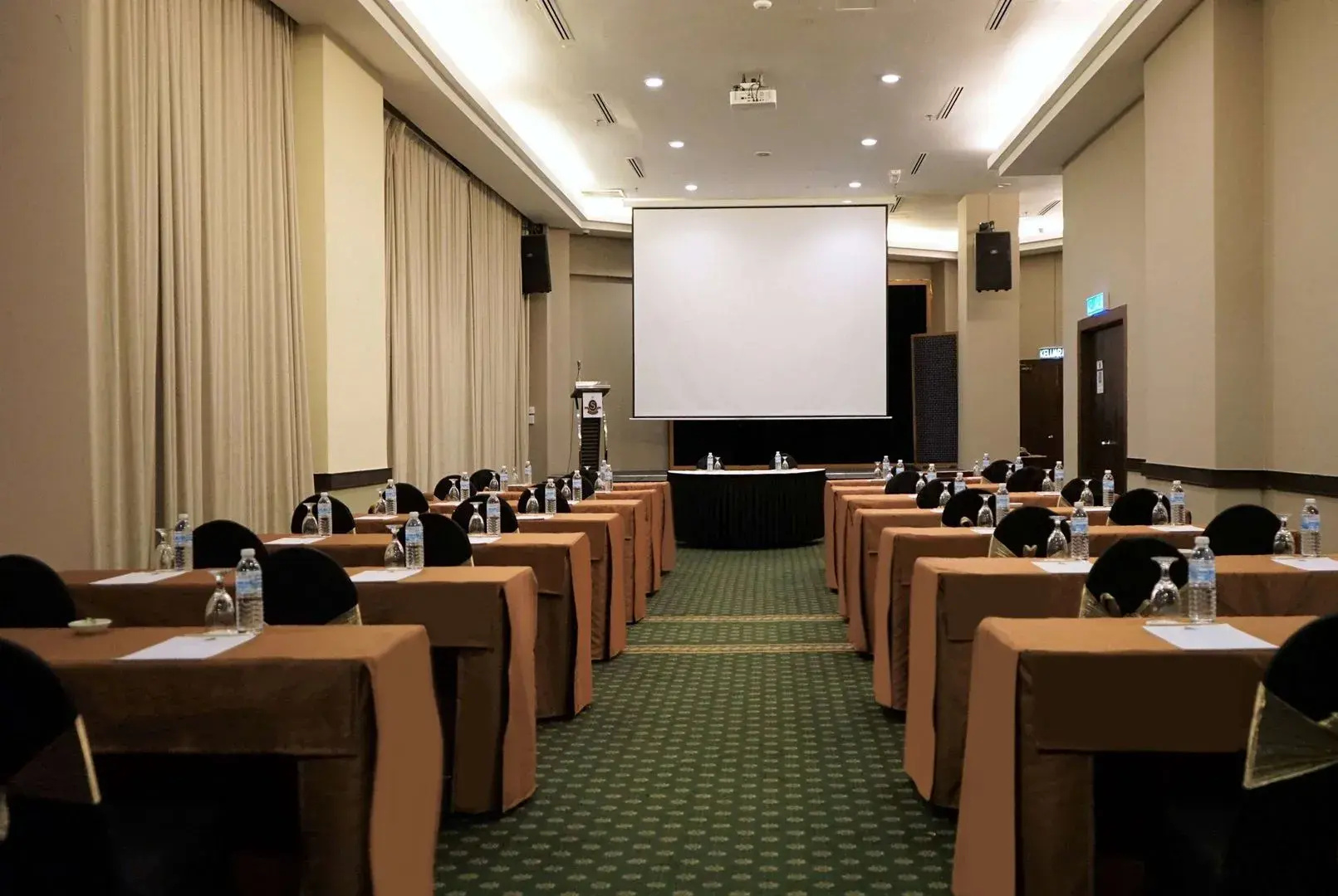 Shahzan Hotel Kuantan, Trademark Collection by Wyndham