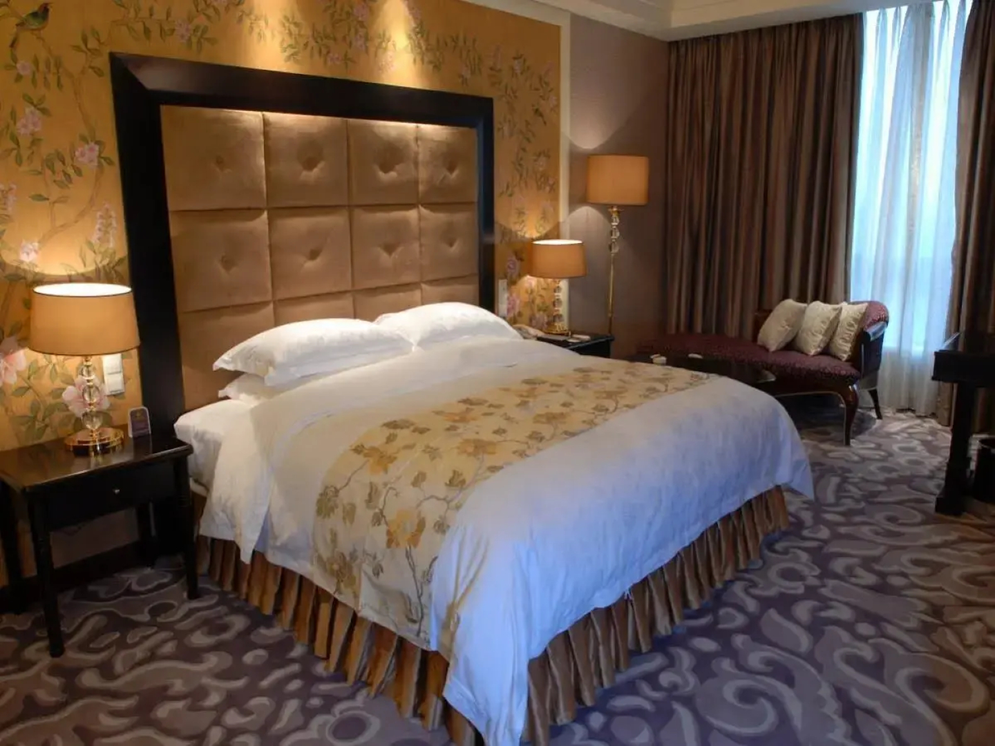 Sichuan International Tennis Hotel