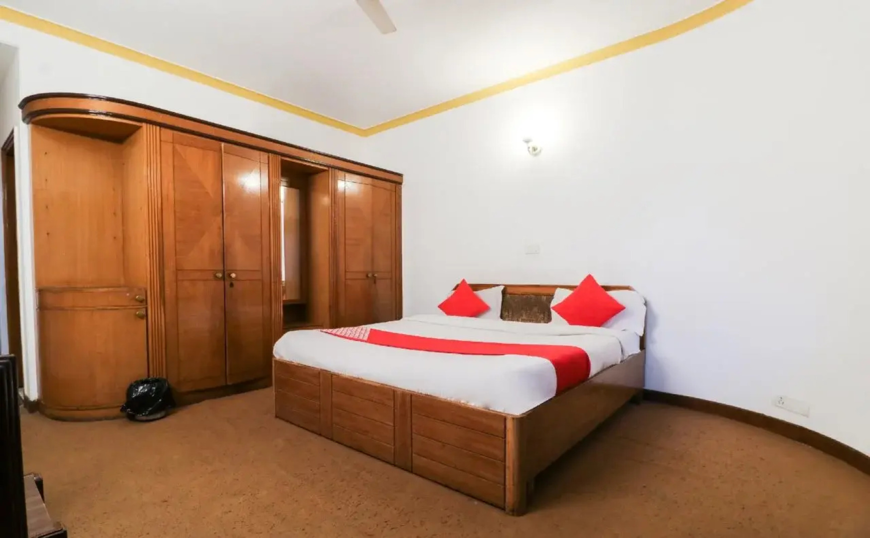 Hotel Mussoorie Midview