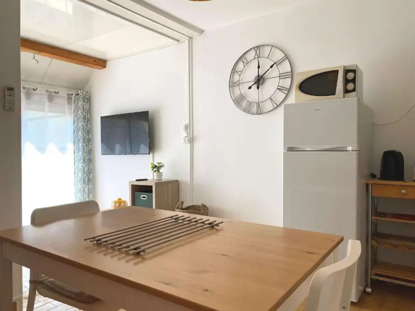 Appartement Balaruc-les-Bains, 1 pièce, 2 personnes - FR-1-553-52