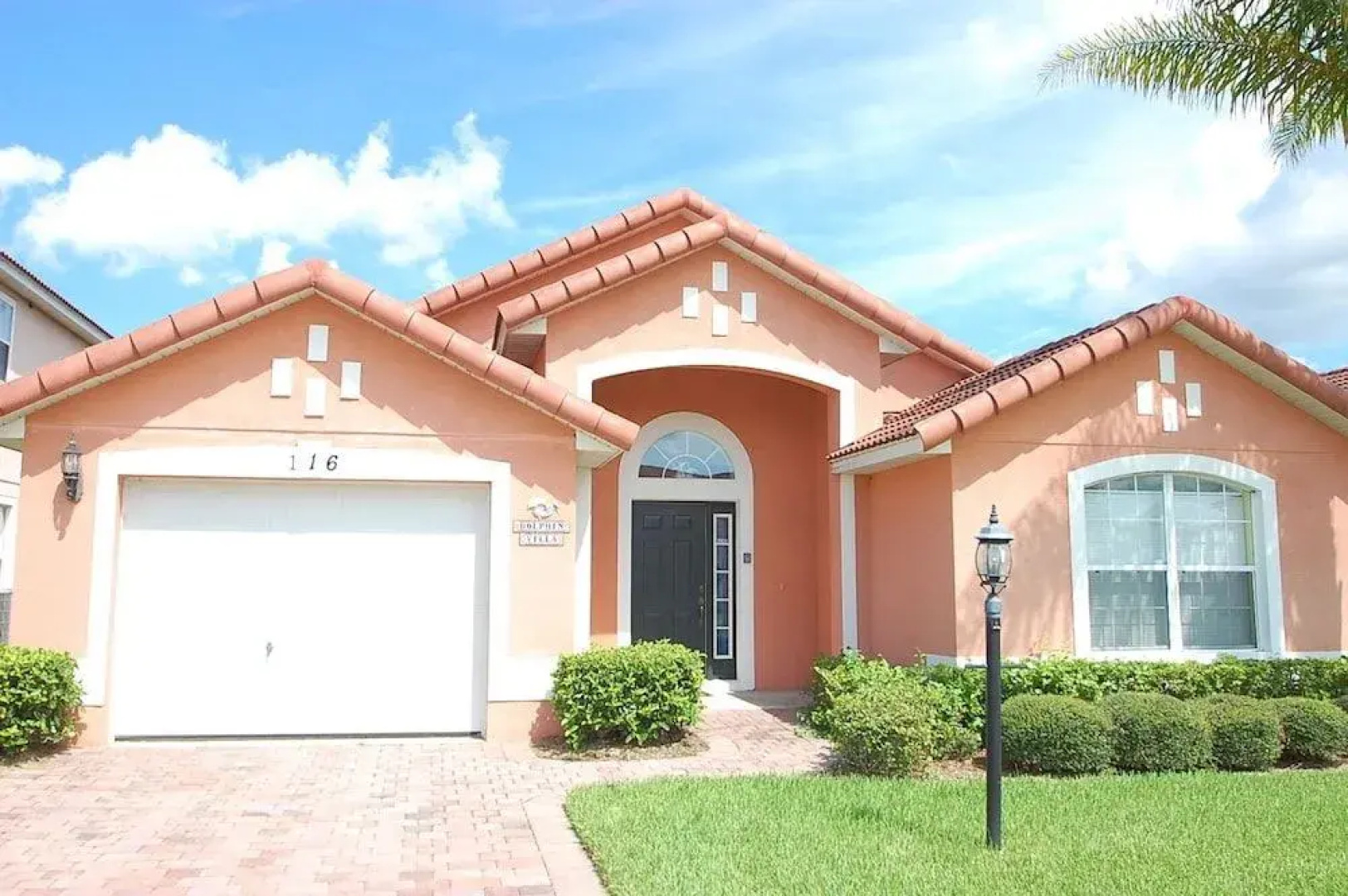 116MR-Dolphin Villa by RedAwning
