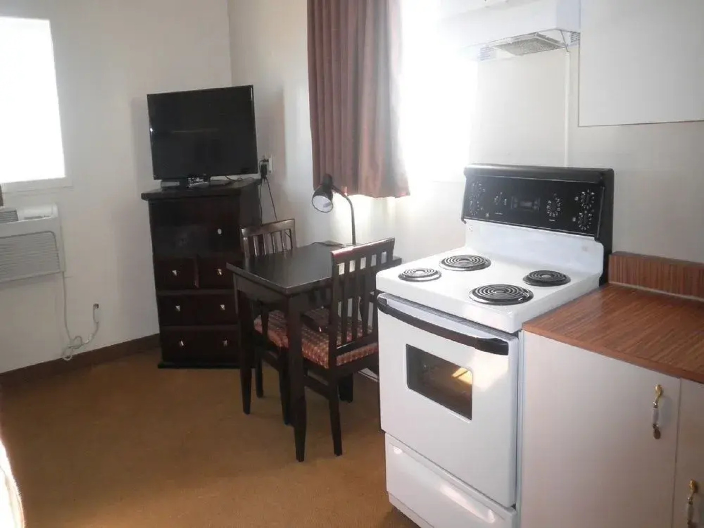 Travel Inn & Suites Innisfail