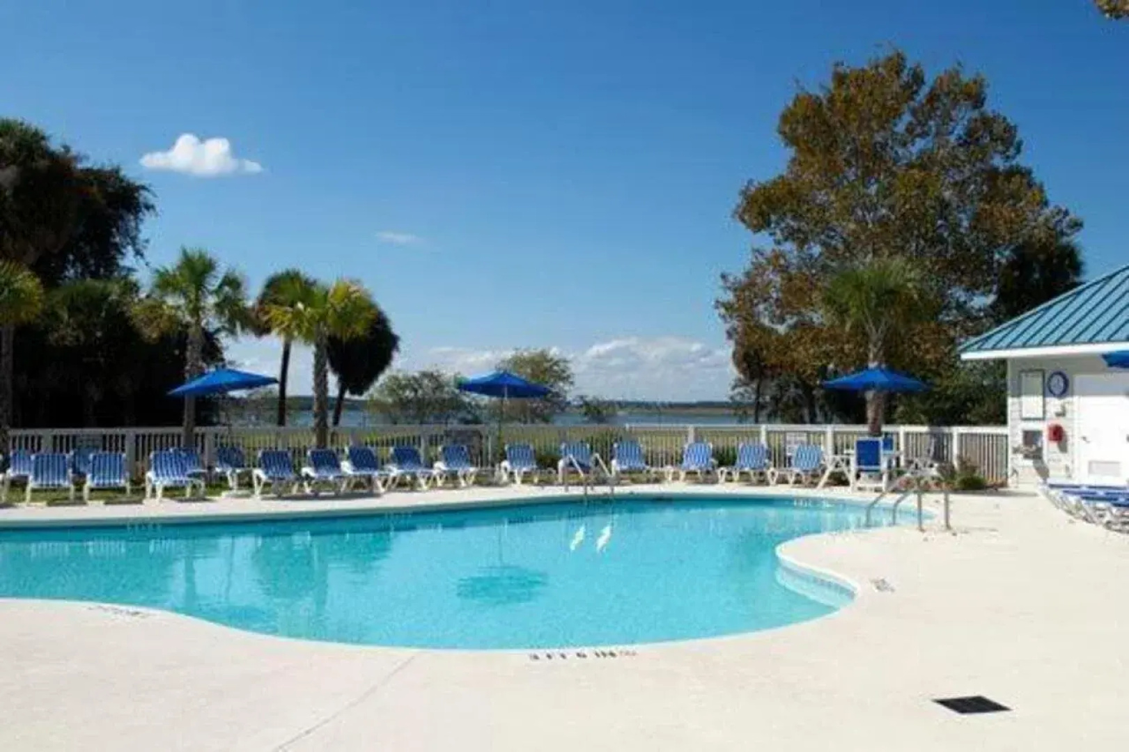 Bluewater Resort & Marina by Spinnaker Resorts