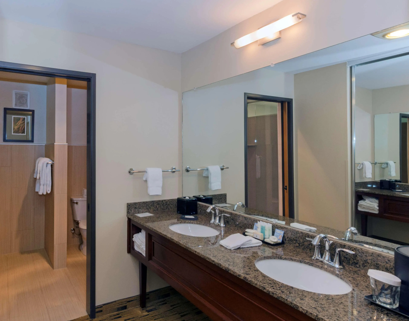 Best Western Plus Hood River Inn