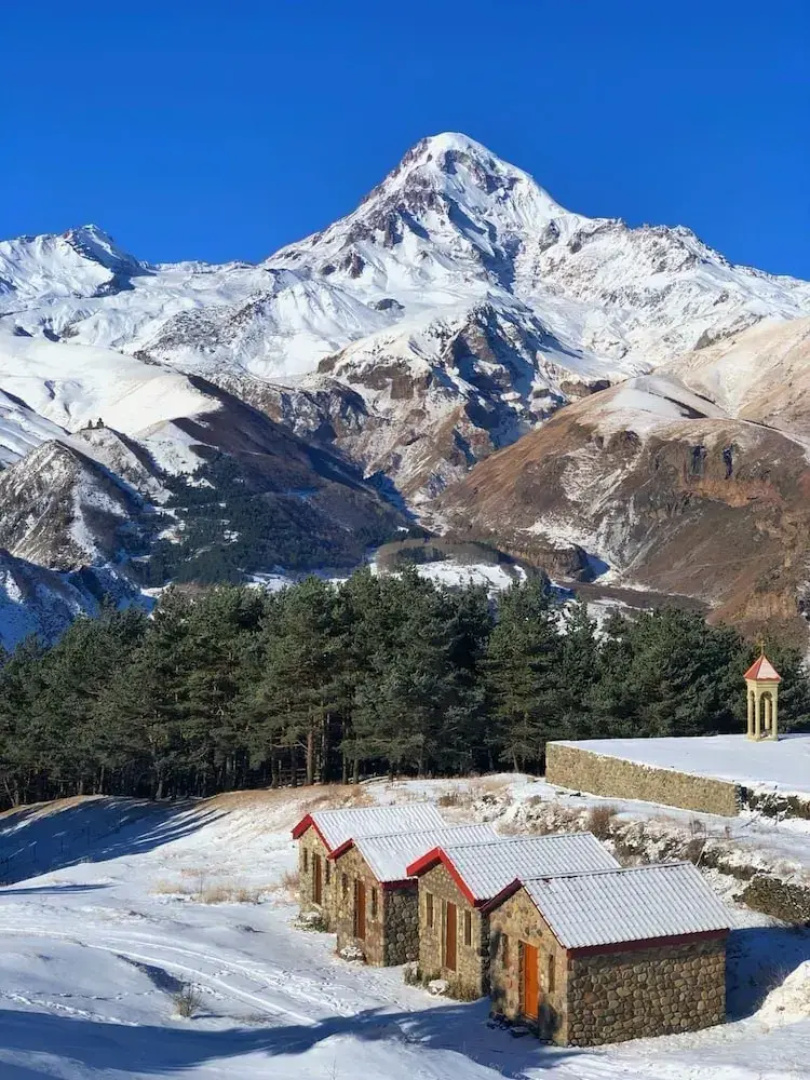 Отель Axien Kazbegi