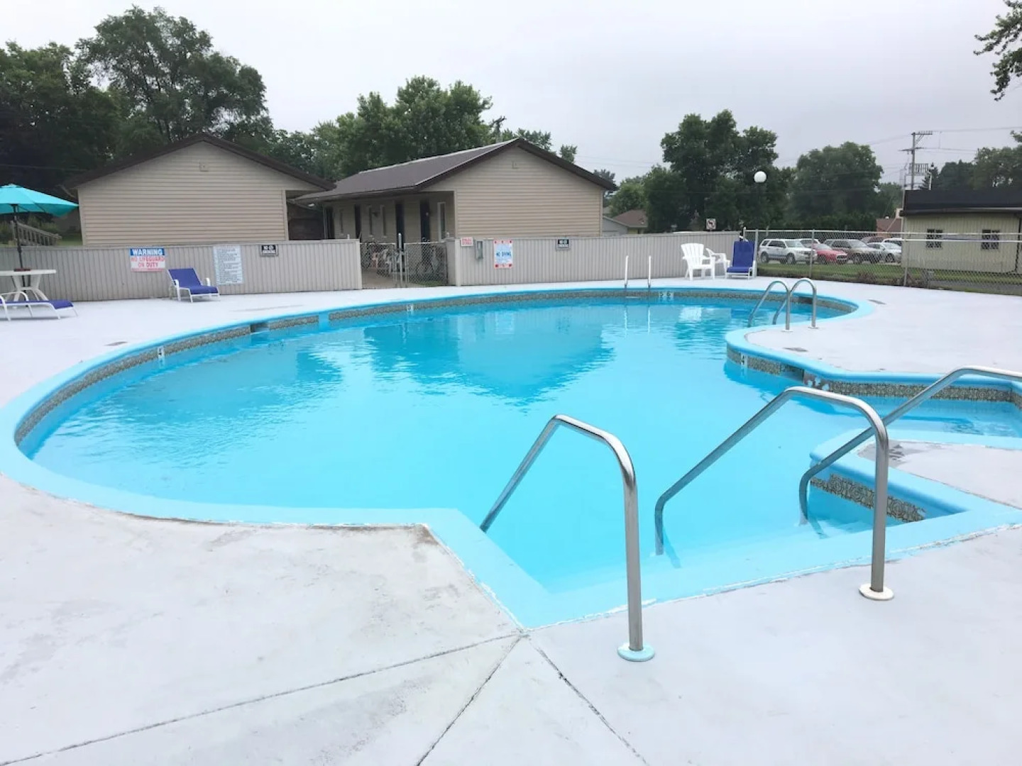 Campus Inn Motel