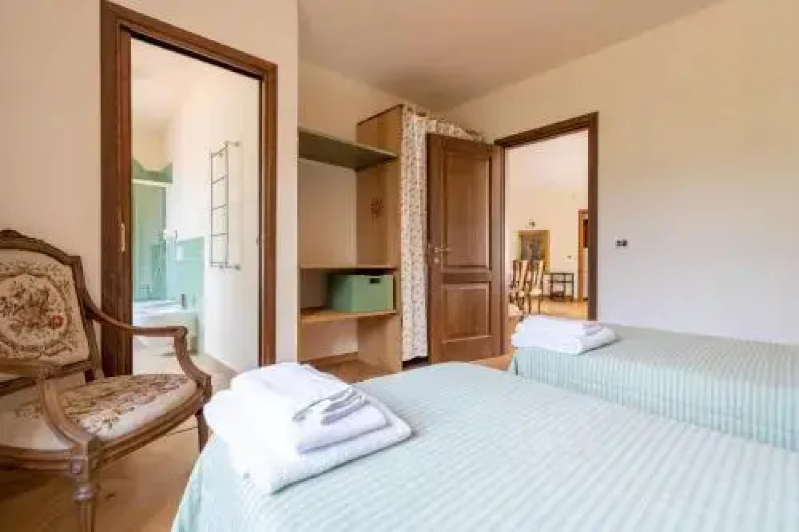 magicstay - flat 3 bedrooms 3 bathrooms - garlenda