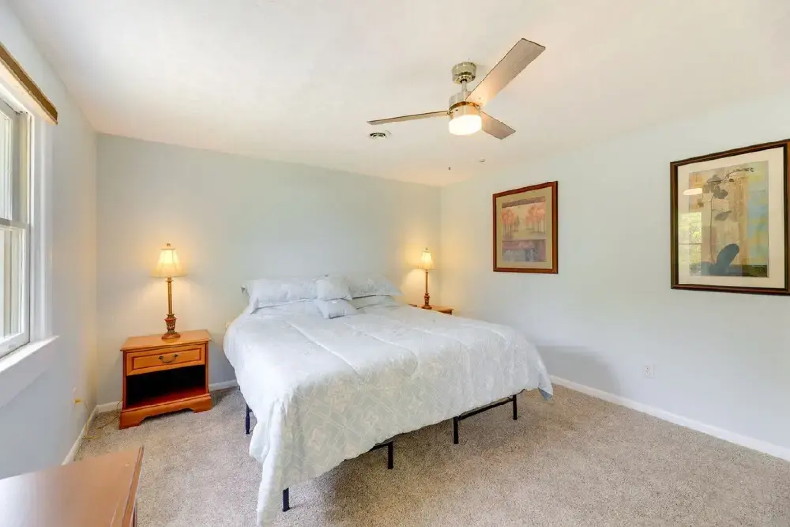 Well-equipped Morehead City Home ~ 5 Mi to Beach!