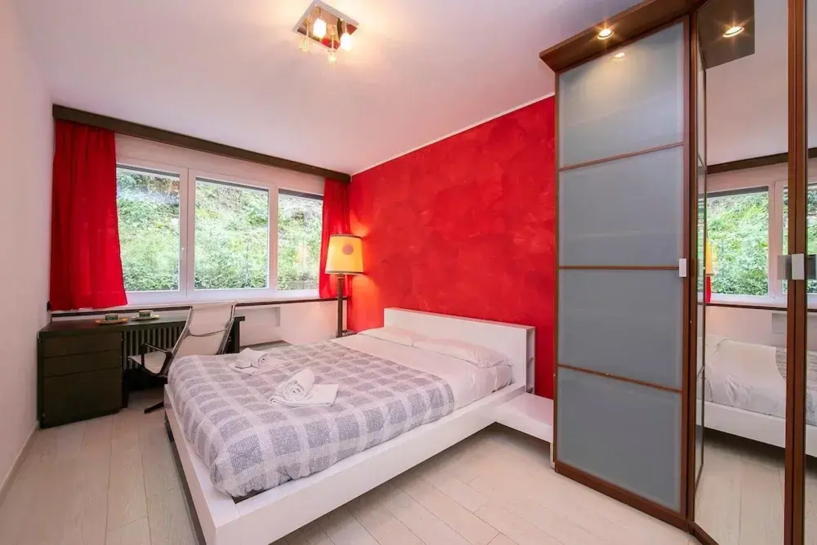 Melide On The Lake in Melide