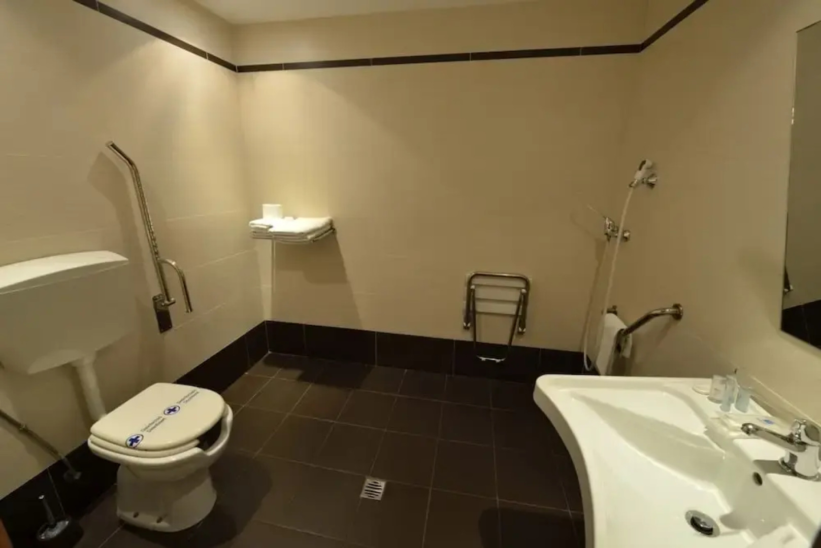 Hotel Ciutat dAmposta