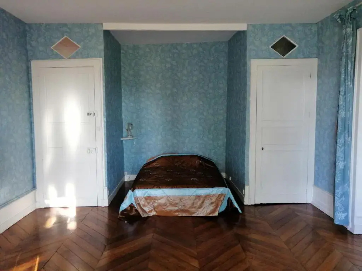 Maison Précigné, 8 Pièces, 12 Personnes - Fr-1-410-262