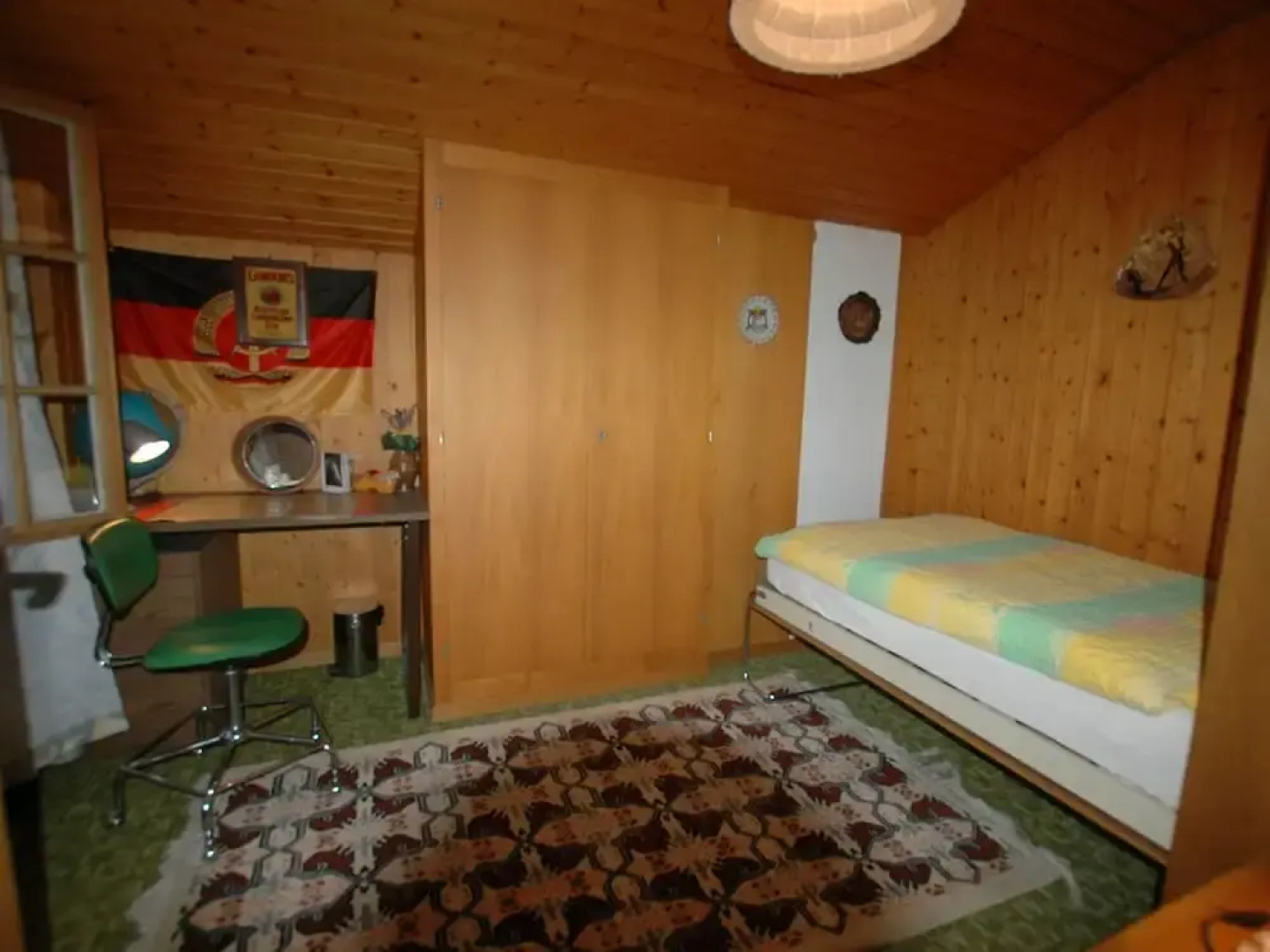 Pristine Home in a Charming Village, Large Grassy Sunbathing Area, View of the Mönch and Jungfrau