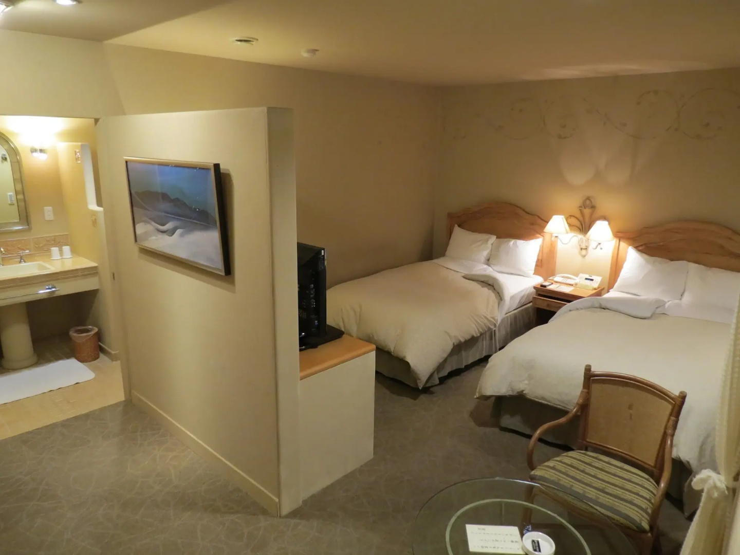 Poppy Springs Resort & Spa