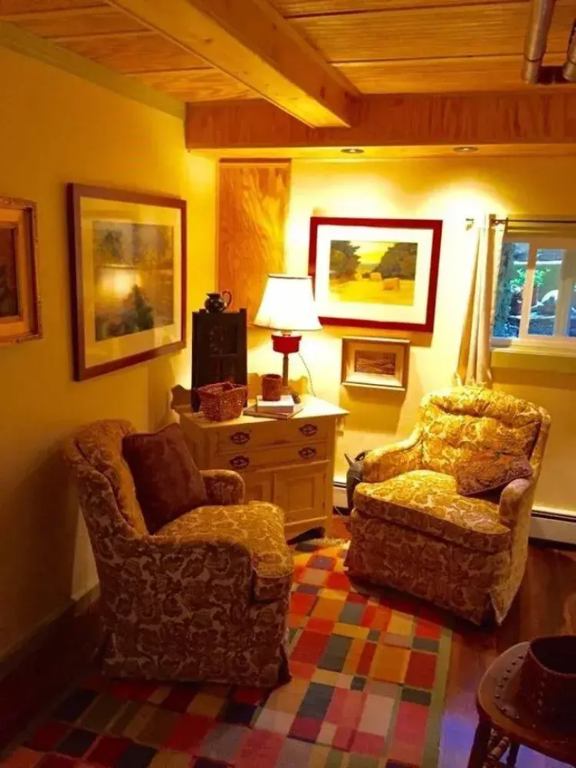 The Dolon House Bed and Breakfast