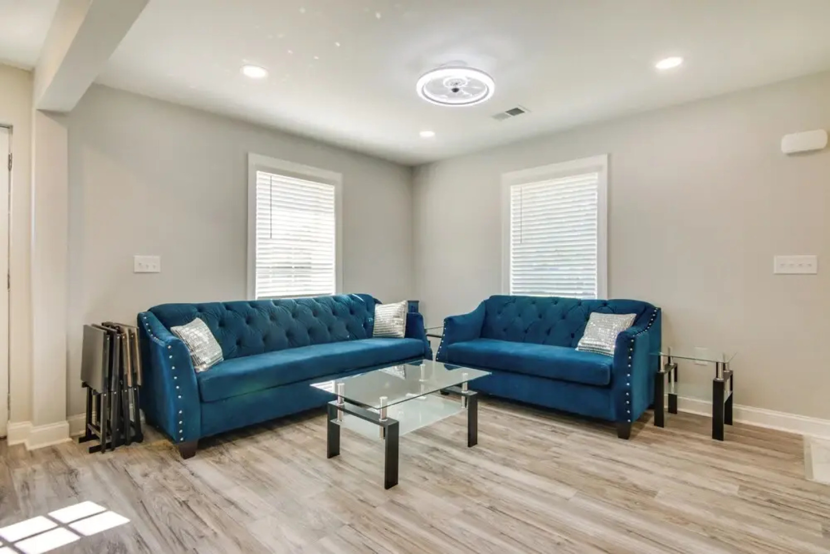 Updated Home - Walk to Salisbury University!