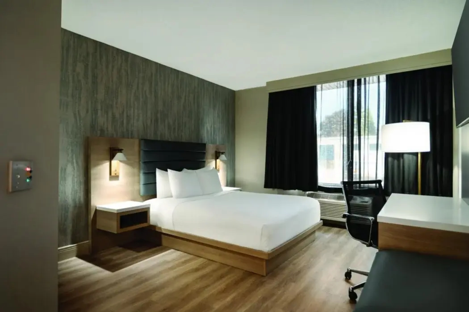 Radisson Hotel Montreal Airport