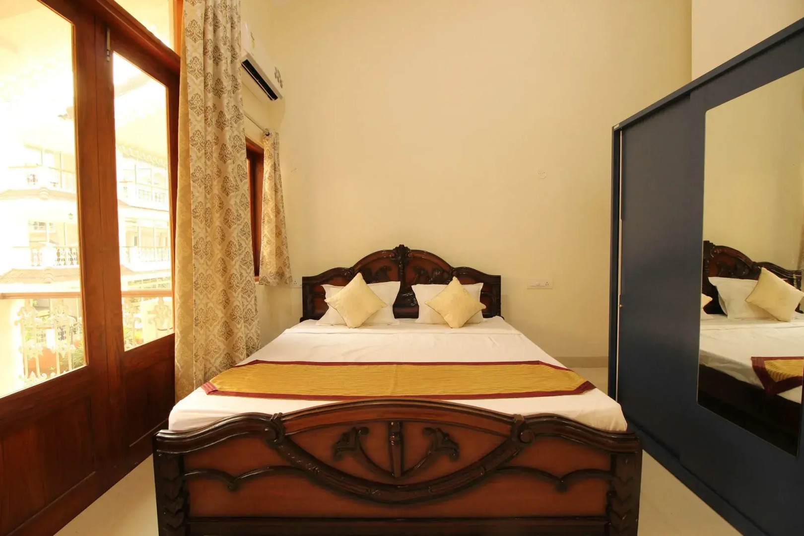 OYO Home 9883 Valley View 3BHK Villa Assagao